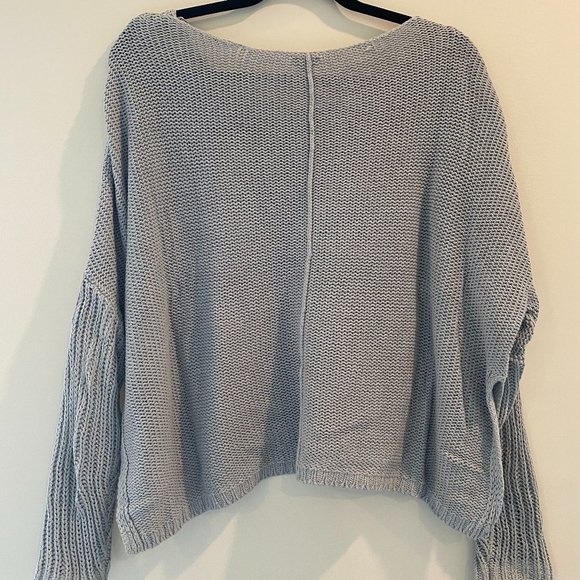 Oversized Cropped Knit Sweater - Picture 2 of 4